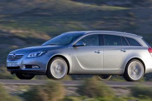 Opel Insignia 2009 - 2013