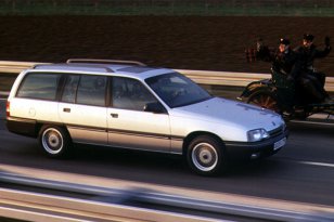 Opel Omega Caravan