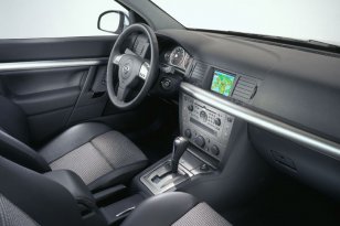 Opel Signum 2003 - 2005