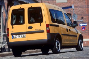 Opel Tour 2002 - 2004