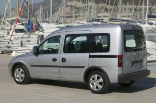 Opel Tour 2004 - 2011