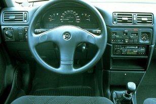 Opel Vectra 1992 - 1995