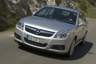 Opel Vectra 2005 - 2009