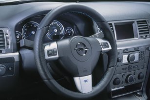 Opel Vectra 2005 - 2009