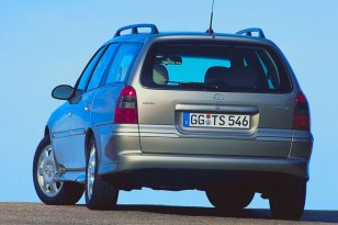 Opel Vectra 1999 - 2002