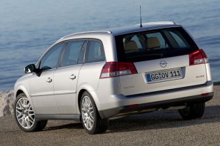 Opel Vectra 2005 - 2009