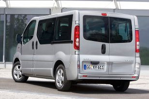 Opel Vivaro 2011 - 2014