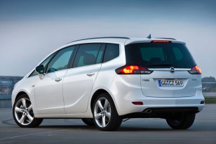 Opel Zafira 2011