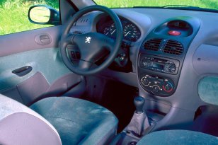 Peugeot 206 1998 - 2002