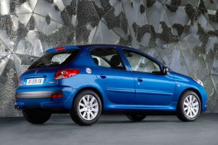 Peugeot 206 2009 - 2012