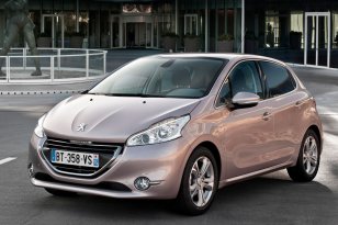 Peugeot 208 2012
