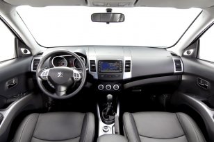 Peugeot 4007 2007 - 2011