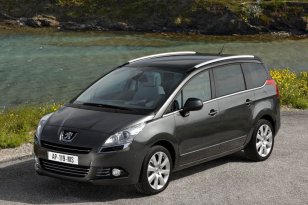 Peugeot 5008 2009 - 2013