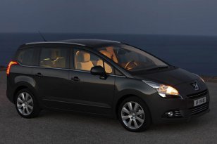 Peugeot 5008 2009 - 2013