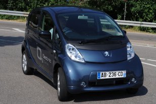 Peugeot Ion 2010
