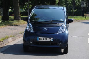 Peugeot Ion 2010