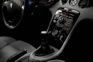 Peugeot RCZ 2010 - 2013