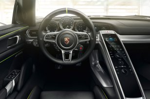 Porsche 918 2014