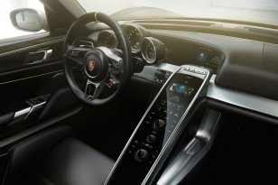 Porsche 918 2014