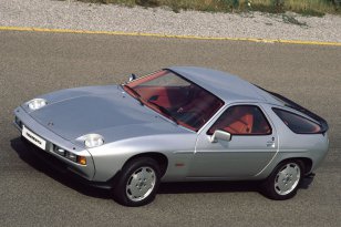 Porsche 928 