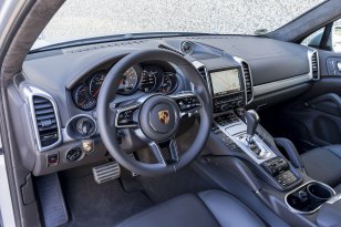 Porsche Cayenne 2014