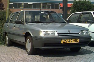 Renault 21