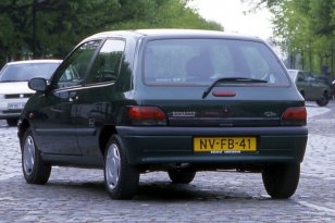 Renault Clio 1996 - 1998