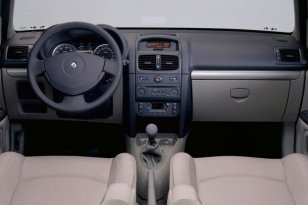 Renault Clio 2001 - 2003