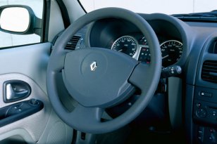 Renault Clio 2001 - 2003