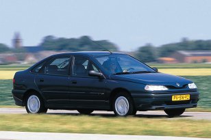 Renault Laguna 