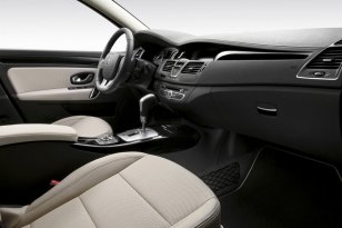 Renault Laguna 2010 - 2013