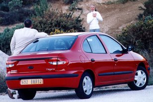 Renault Megane 1999 - 2000