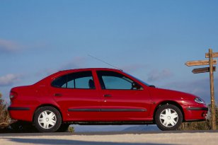 Renault Megane 1999 - 2000
