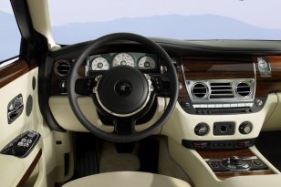 Rolls-Royce Ghost 2010