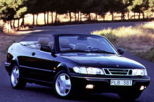 Saab 900