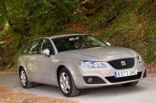 Seat Exeo 2009 - 2012