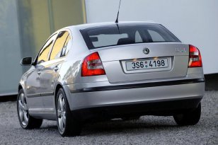 Škoda Octavia 2004 - 2009