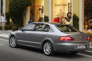 Škoda Superb 2008 - 2013