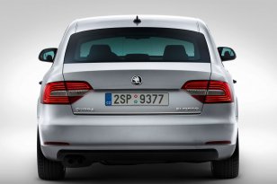 Škoda Superb 2013
