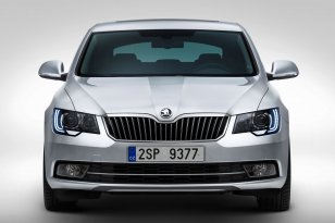 Škoda Superb 2013