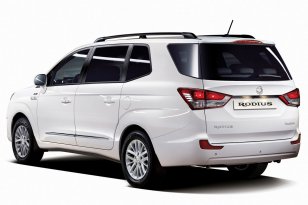 SsangYong Rodius 2014
