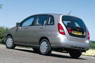 Suzuki Liana 2001 - 2004