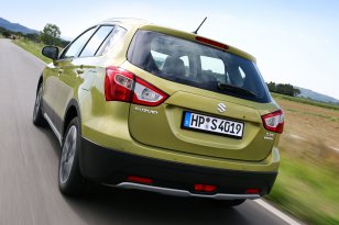 Suzuki S-Cross 2013