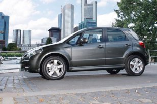 Suzuki SX4 2010 - 2013
