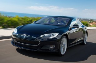 Tesla Model S 2013