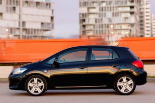 Toyota Auris 2007 - 2010