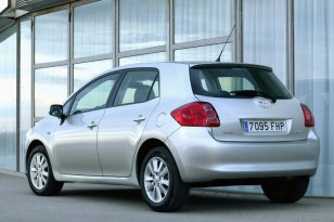 Toyota Auris 2007 - 2010