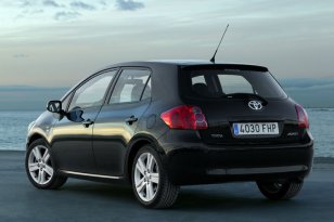 Toyota Auris 2007 - 2010