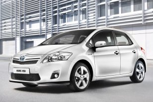 Toyota Auris 2010 - 2013