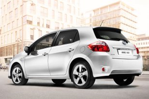 Toyota Auris 2010 - 2013